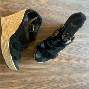 Like new black Ugh Wedges Size 9